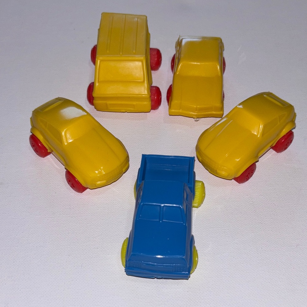 Viking Plastic Cars Made in China Swedish Vintage Viking Blue truck van cars 6